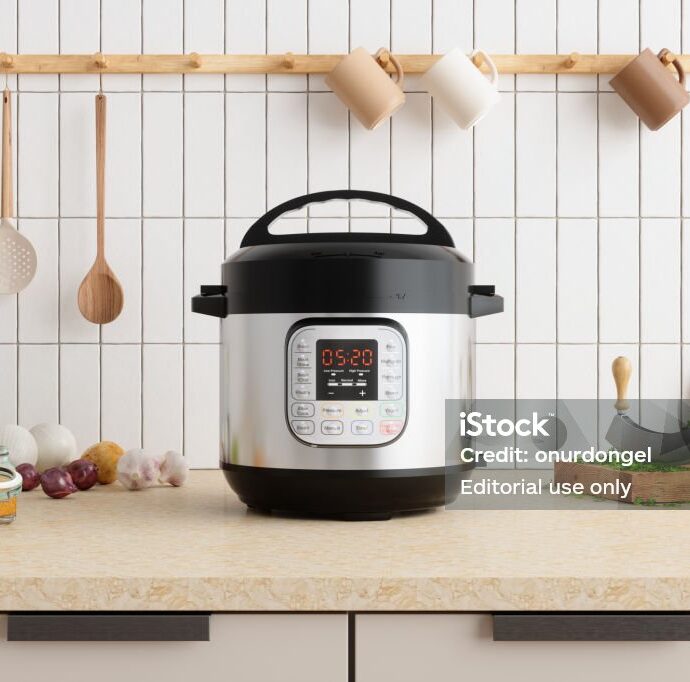 Why a Multicooker Deserves a Spot in Your Kitchen 🍲✨